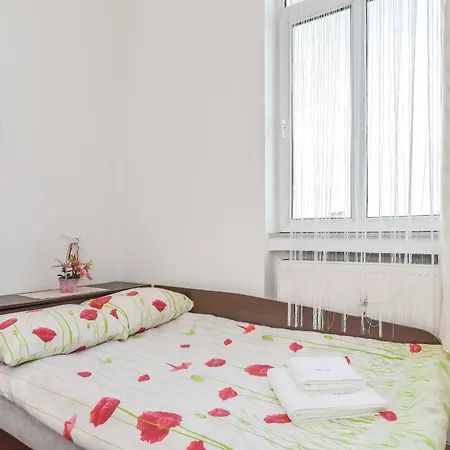 Historical Lion's Bridge 1-bedroom By Flat Mаnager 아파트 *